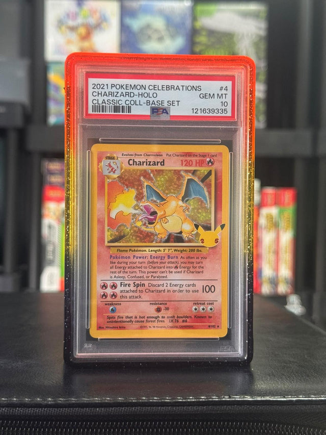 Charizard Holo #4 – Celebrations Classic Collection (2021) – PSA 10