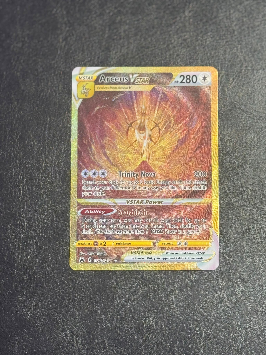 Arceus VSTAR – GG70/GG70 – Crown Zenith Galarian Gallery (Secret Rare dorada)