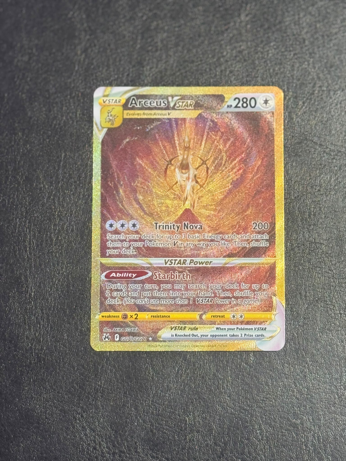 Arceus VSTAR – GG70/GG70 – Crown Zenith Galarian Gallery (Secret Rare dorada)