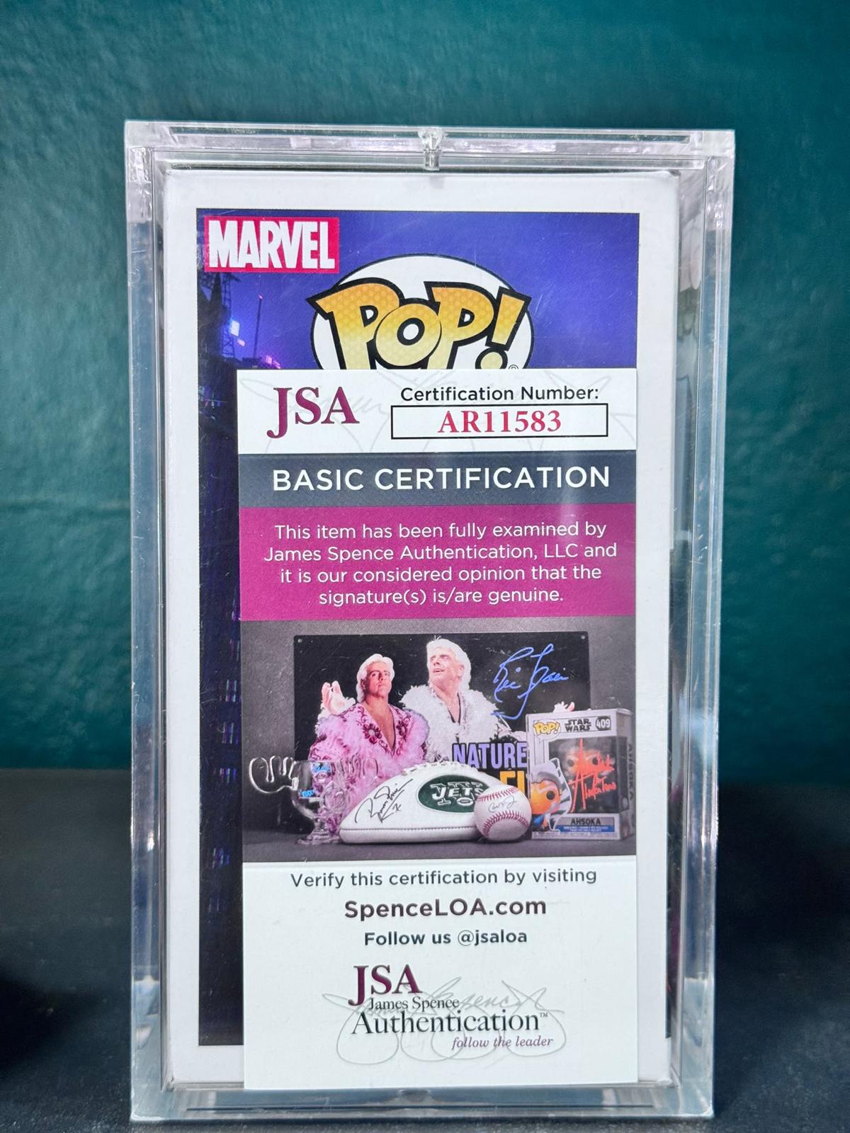 Funko Pop! Miles Morales #402 – Foot Locker Exclusive – Firmado por Shameik Moore – foto 3